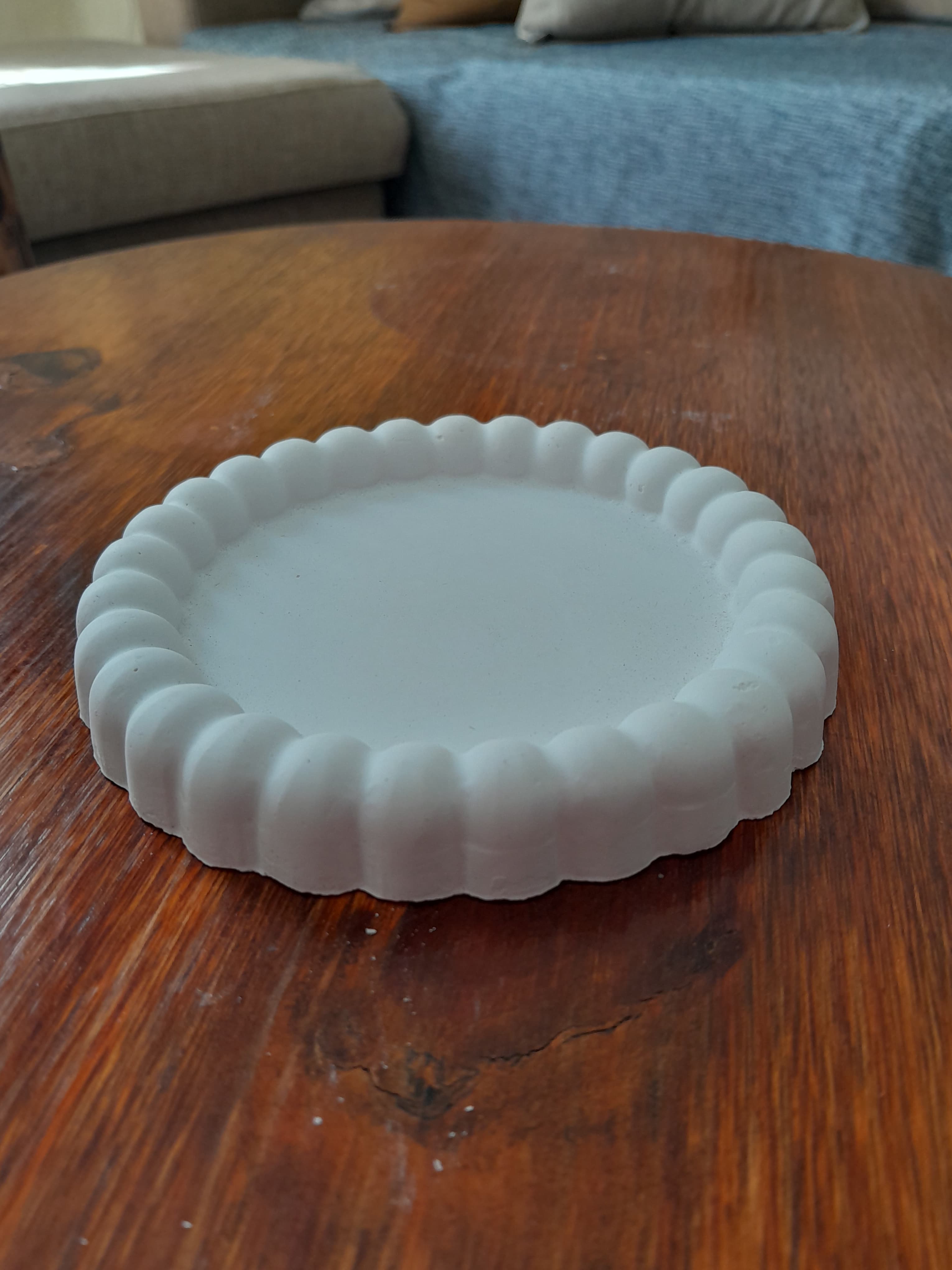 Plato Redondo de Yeso 0