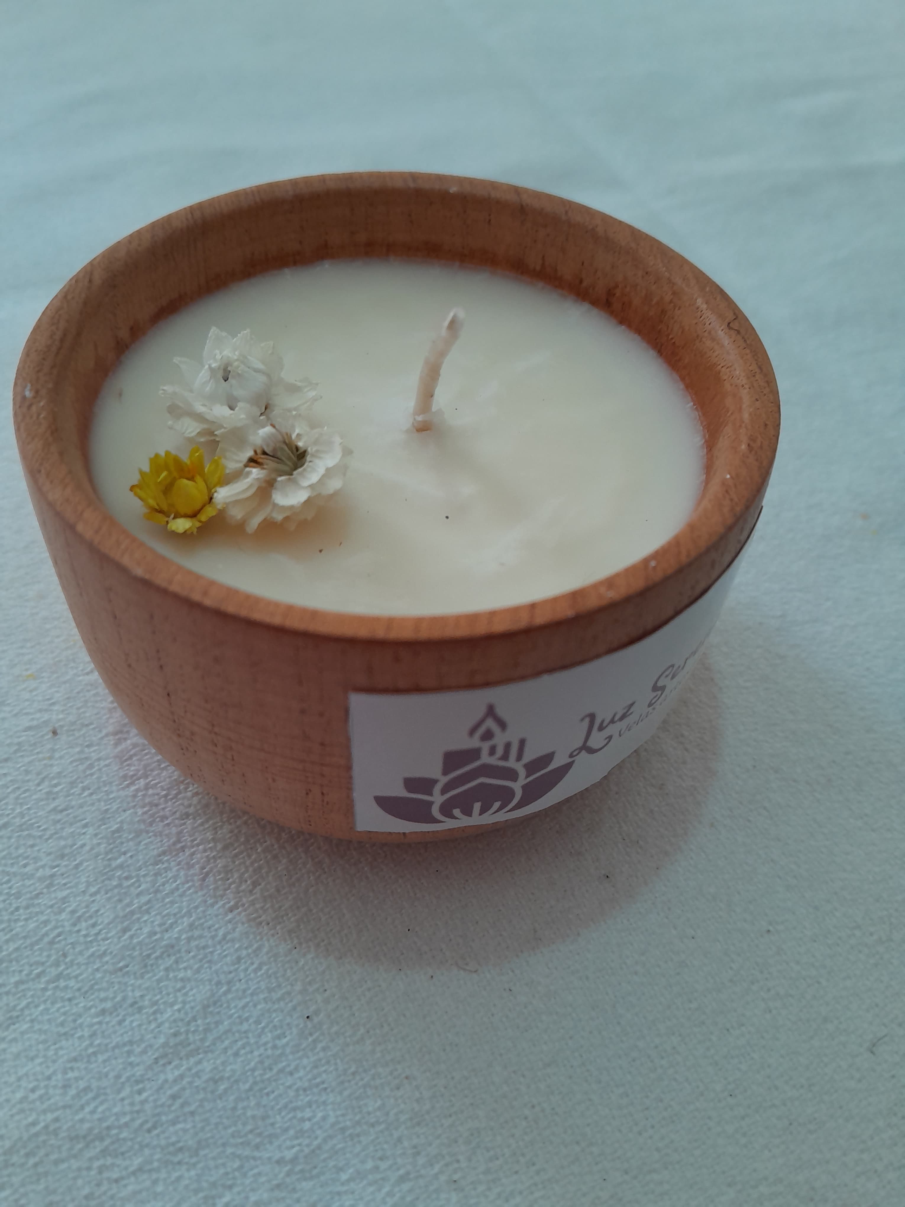 Vela en cuenco de madera - CHICO 3