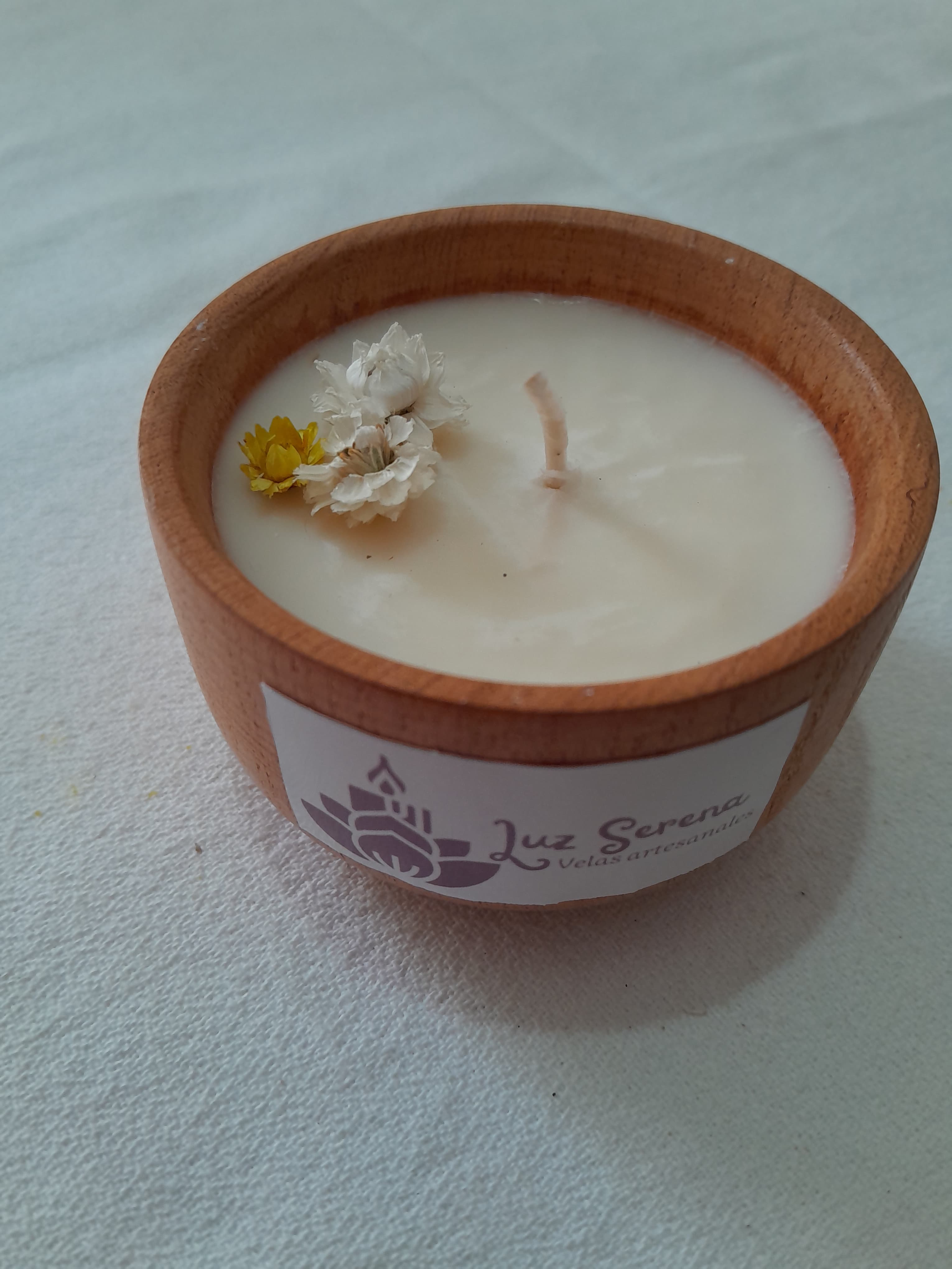 Vela en cuenco de madera - CHICO 4