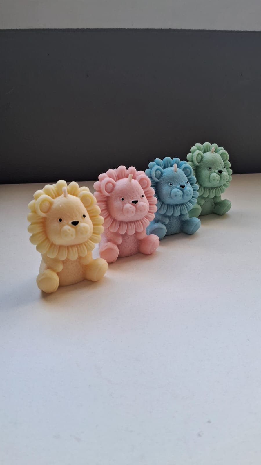 Vela con forma de Leoncito 2