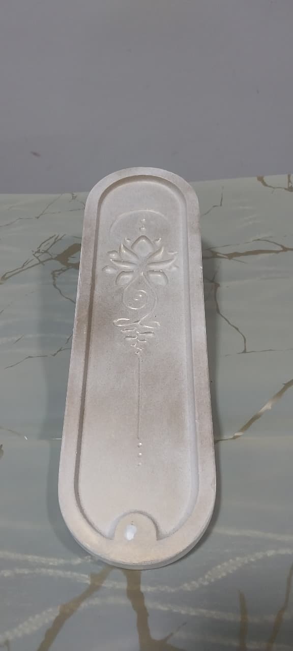 Porta Sahumerio de Yeso Doradas y Plateadas 1